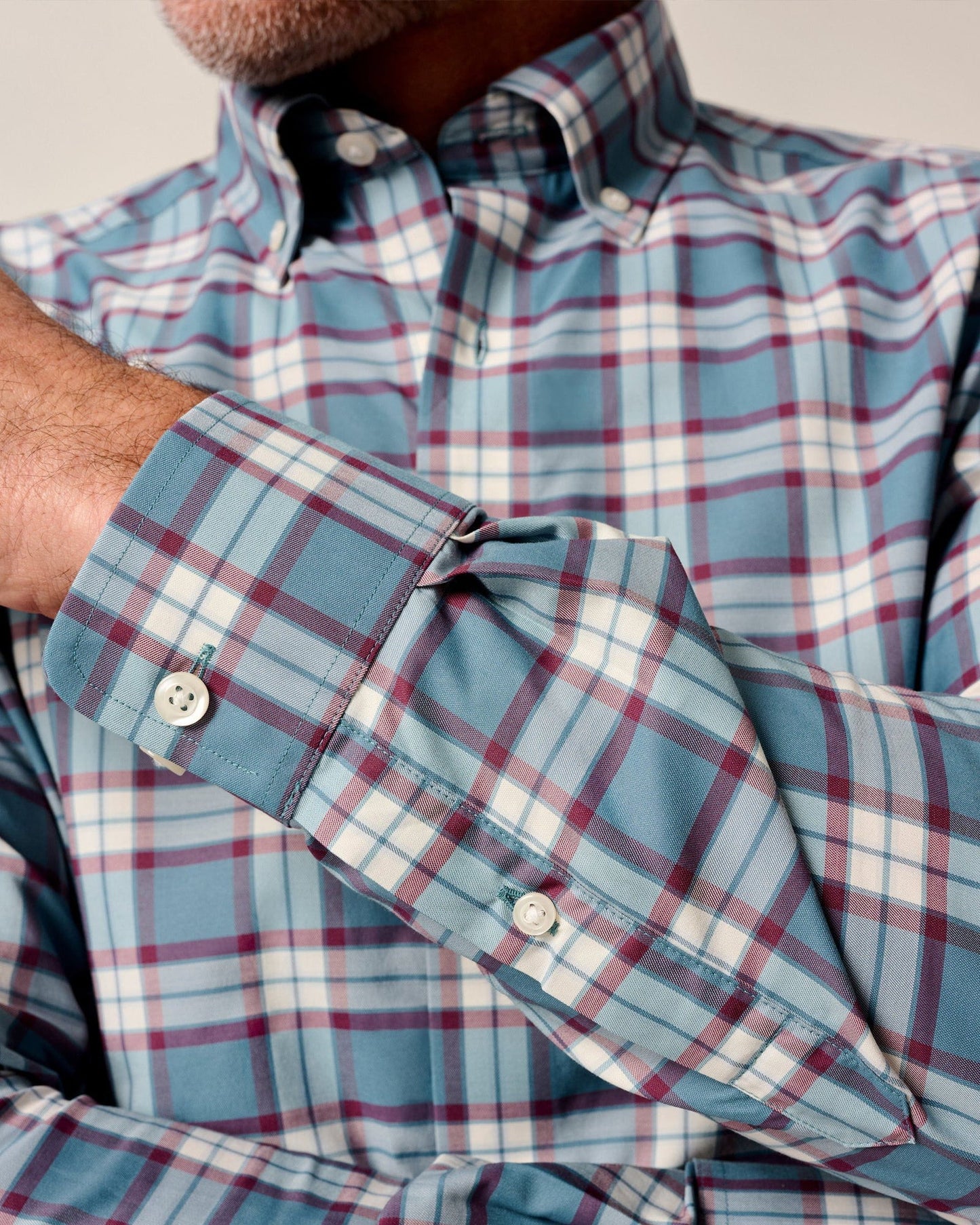 Johnnie O Featherweight Performance Button Down Shirt - Feldy