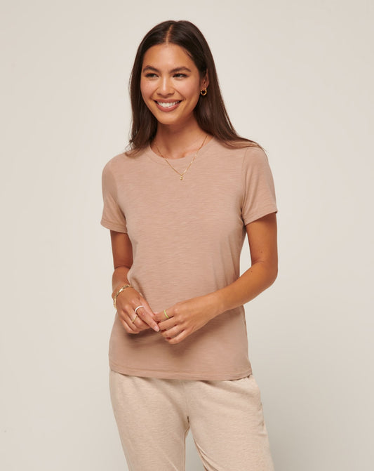 Travis Mathew WomensCloud Tee -natural