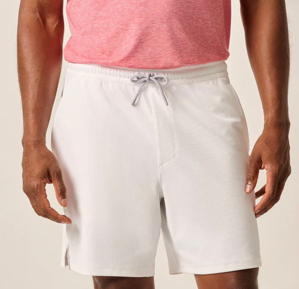 Johnnie O Hoppin White Short