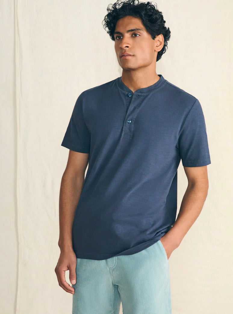 Faherty SS Sunwashed Henley Dune Navy