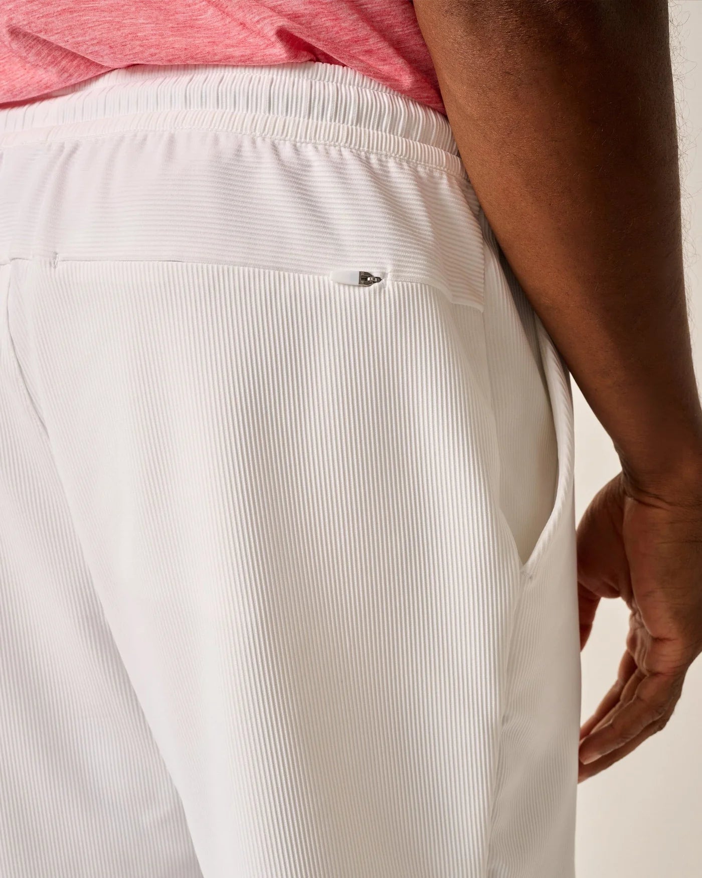 Johnnie O Hoppin White Short