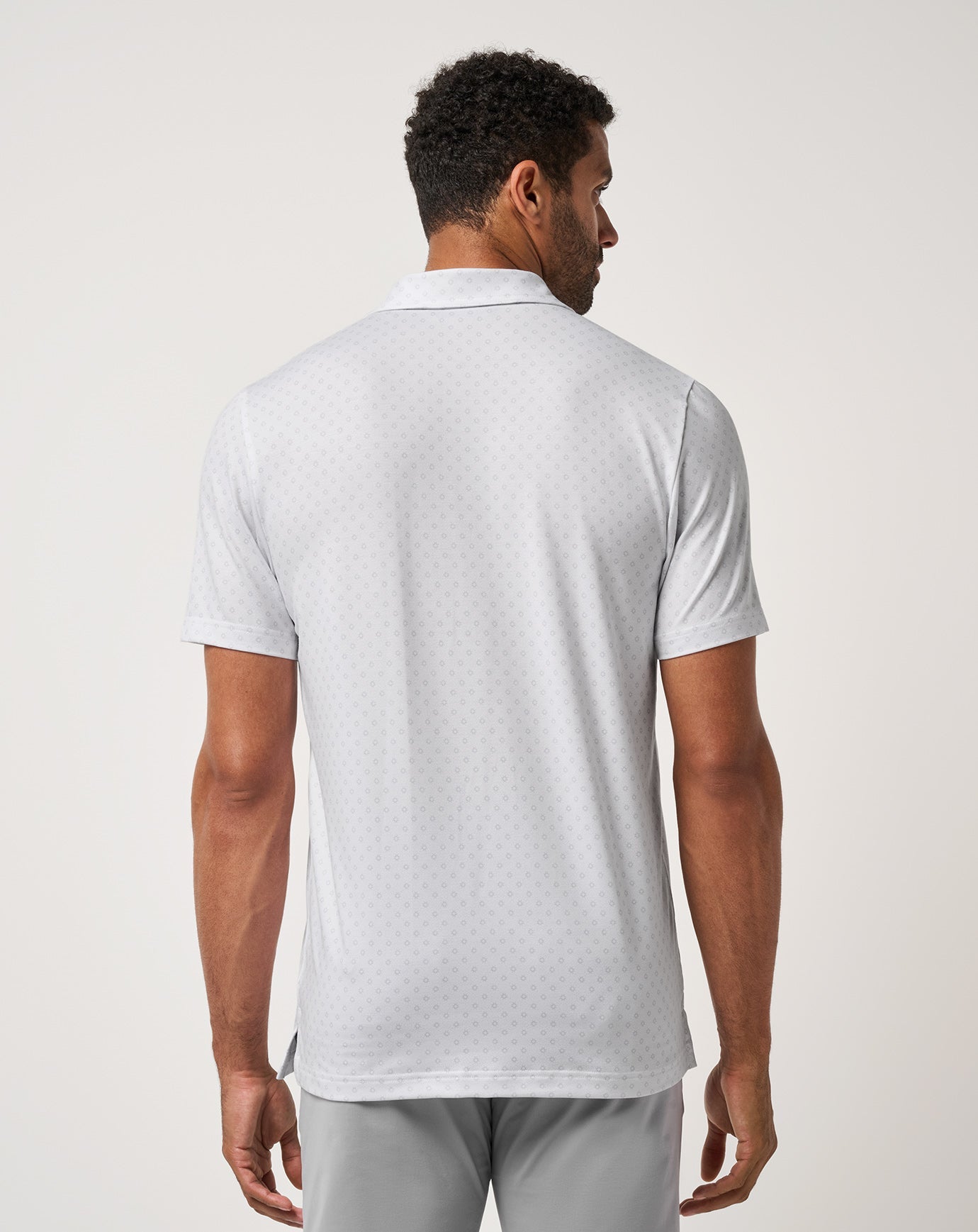 Travis Mathew Featherweight Salt Breeze
