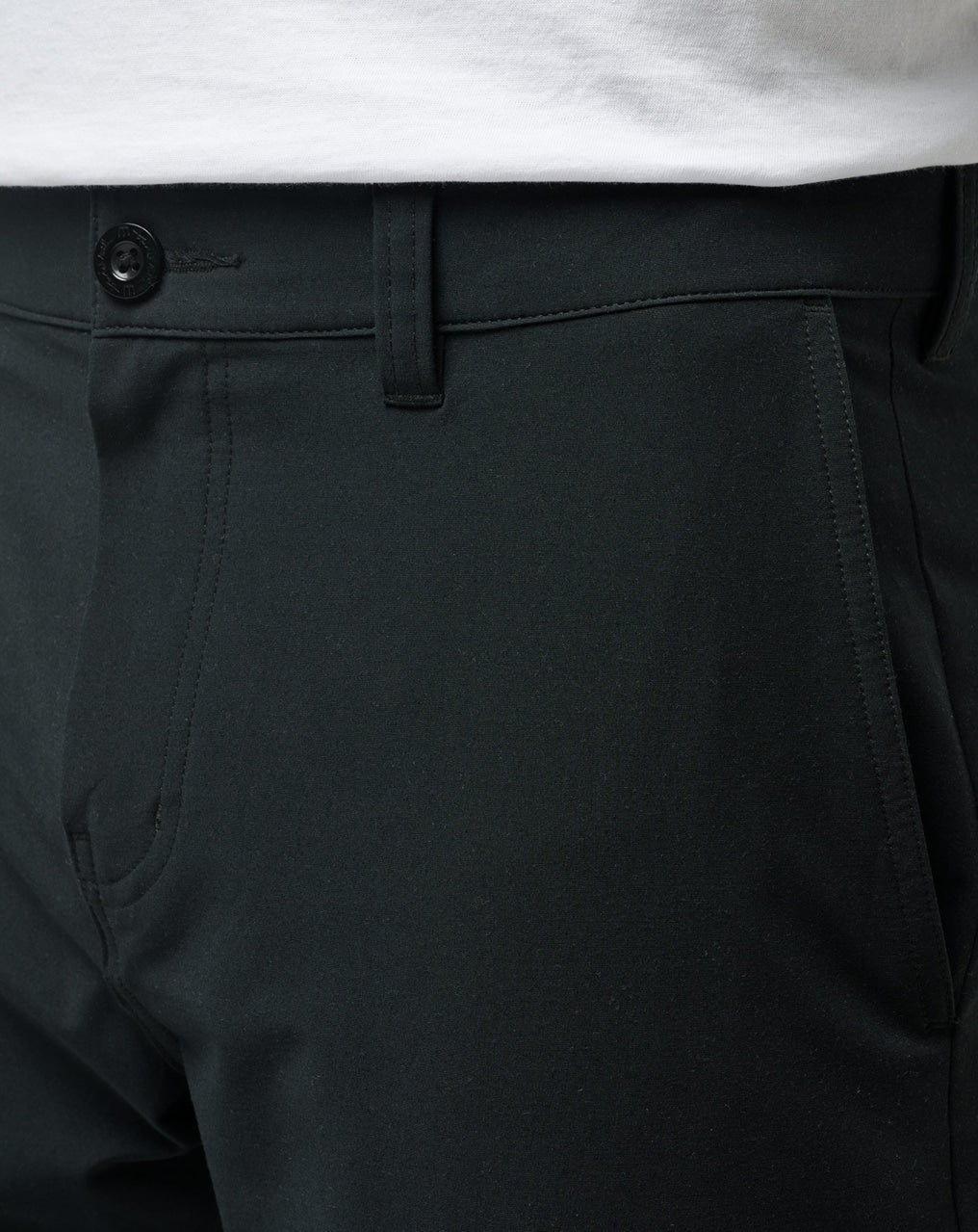 Travis Mathew Tech Chino Short-Black