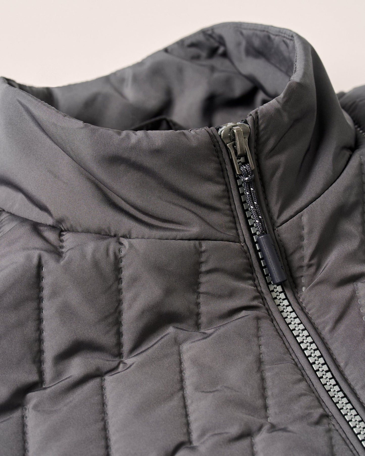 Johnnie O Belfry Quilted Puffer Vest- Dark Grey