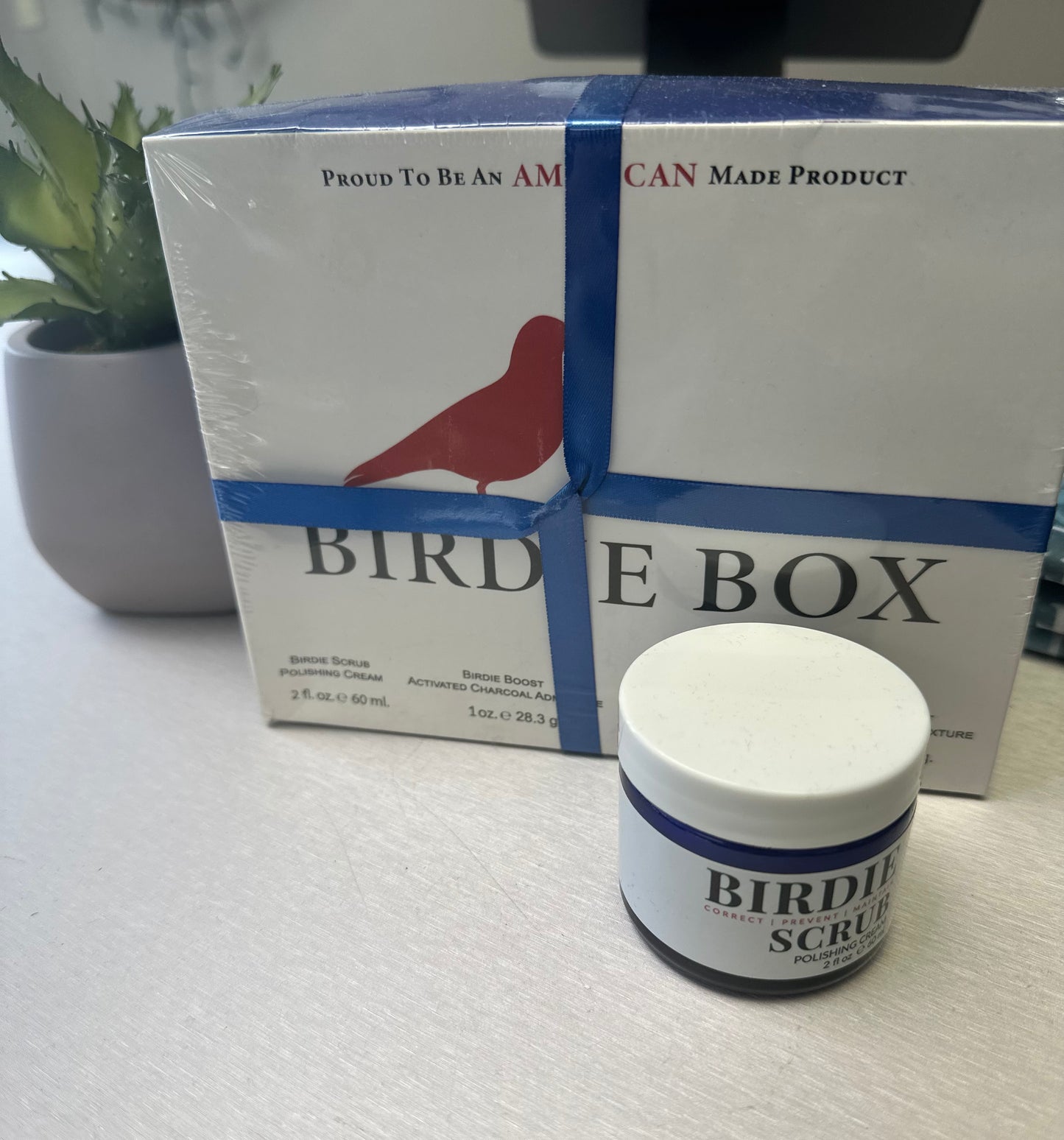 Birdie Box Scrub