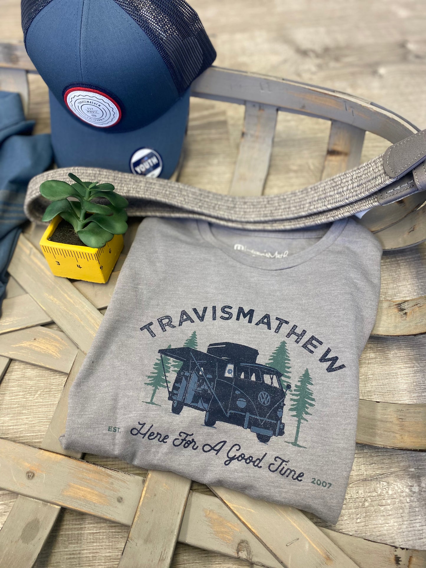 Youth Travis Mathew Here for the Good time tee